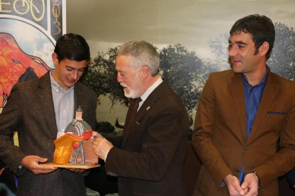 Cena Premios Taurinos Capote de Oro de Miguelturra-febrero 2015-fuente Area Comunicacion Municipal-09