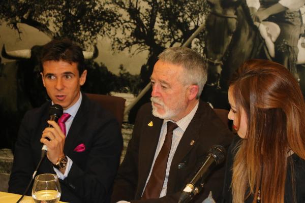 Cena Premios Taurinos Capote de Oro de Miguelturra-febrero 2015-fuente Area Comunicacion Municipal-63