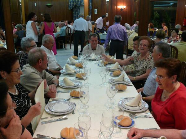 cena-de-la-amistad-2011-06-09-2011-fuente-area-comunicacion-municipal-010