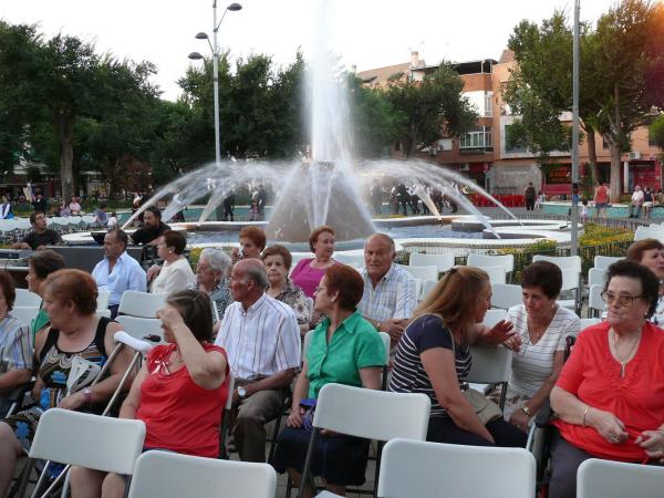 festival internacional folclore 2012-14-07-2012-fuente Area Comunicacion Municipal-055