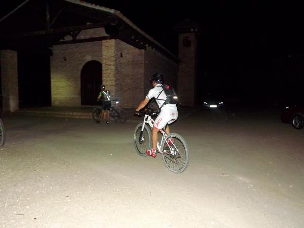ruta nocturna en Peralvillo-2013-08-10-fuente CDE Cascoloko-03
