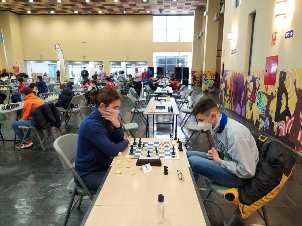 campeonato ajedrez edad escolar-2021-04-25-Fuente imagen Club Ajedrez Miguelturra-007
