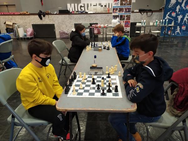 campeonato ajedrez edad escolar-2021-04-25-Fuente imagen Club Ajedrez Miguelturra-008