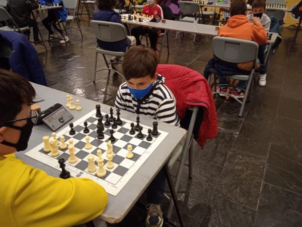 campeonato ajedrez edad escolar-2021-04-25-Fuente imagen Club Ajedrez Miguelturra-028