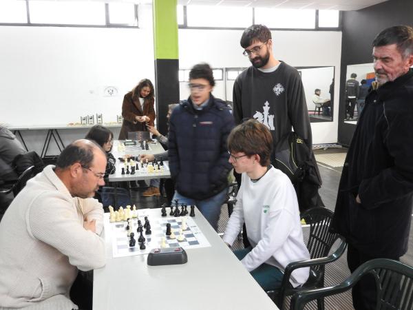 torneo ajedrez-2023-01-15-fuente imagen-Alberto Sanchez-Club Ajedrez Miguelturra-018
