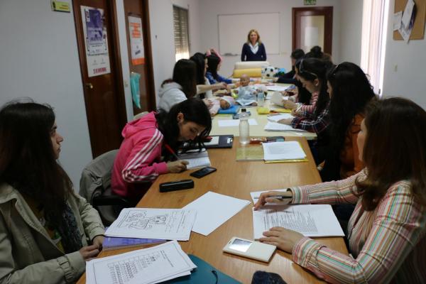 curso motricidad infantil-Asociacion de Empleadas de Hogar Miguelturra-2015-04-23-fuente-area-comunicacion-municipal-02