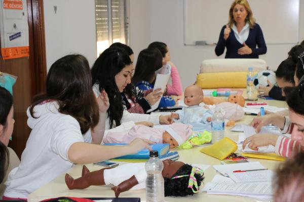 curso motricidad infantil-Asociacion de Empleadas de Hogar Miguelturra-2015-04-23-fuente-area-comunicacion-municipal-06