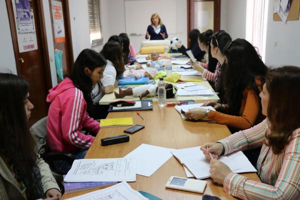 curso motricidad infantil-Asociacion de Empleadas de Hogar Miguelturra-2015-04-23-fuente-area-comunicacion-municipal-07