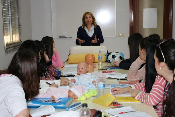 curso motricidad infantil-Asociacion de Empleadas de Hogar Miguelturra-2015-04-23-fuente-area-comunicacion-municipal-16
