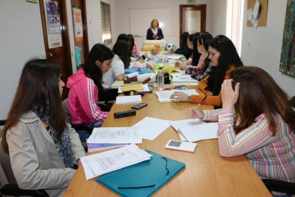 curso motricidad infantil-Asociacion de Empleadas de Hogar Miguelturra-2015-04-23-fuente-area-comunicacion-municipal-20