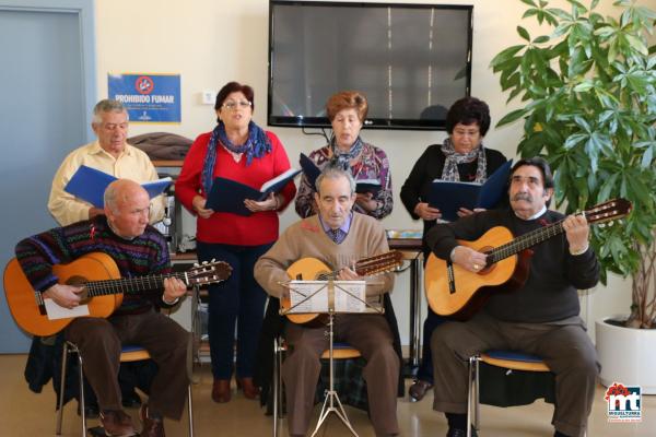 Asociacion Coros y Rondallas de Miguelturra en Centro de Dia-2015-12-01-fuente Area de Comunicación Municipal-006