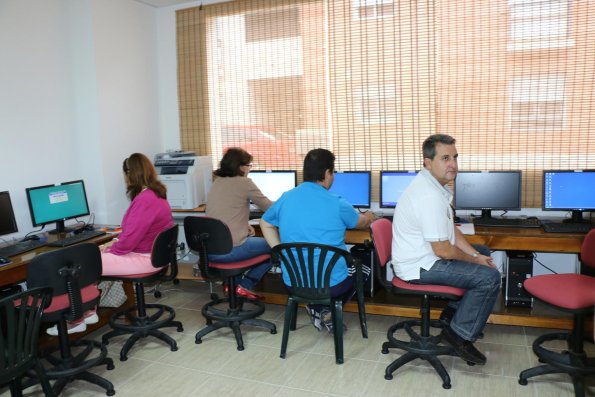 curso de busqueda de empleo a traves de las nuevas tecnologias-2014-10-03-fuente Area Comunicacion Municipal-3