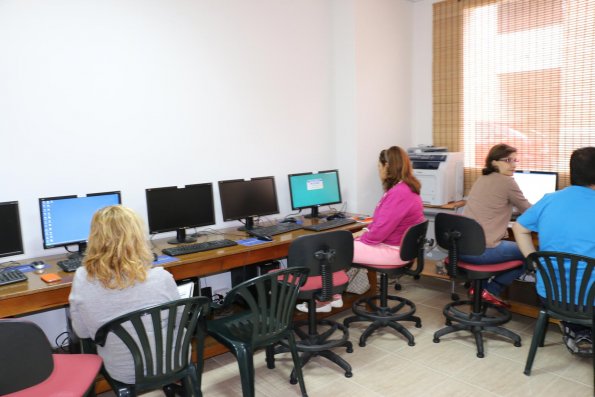 curso de busqueda de empleo a traves de las nuevas tecnologias-2014-10-03-fuente Area Comunicacion Municipal-6