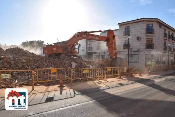 Demolición cuartel Guardia Civil-2023-02-13-Fuente imagen Área de Comunicación Ayuntamiento Miguelturra-009