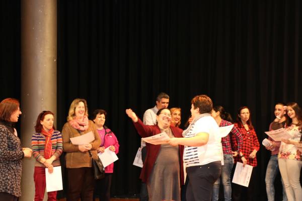 entrega Diplomas cursos Plan Formativo y Cursos Centro de la Mujer de Miguelturra-2015-03-23-fuente Area de Comunicacion Municipal-21