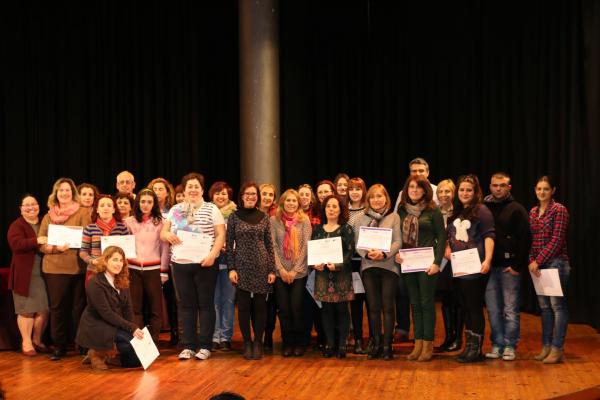 entrega Diplomas cursos Plan Formativo y Cursos Centro de la Mujer de Miguelturra-2015-03-23-fuente Area de Comunicacion Municipal-29