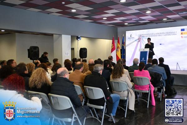 inauguracionpasarela-dic2025-Fuente imagen Area Comunicación Ayuntamiento de Miguelturra-075