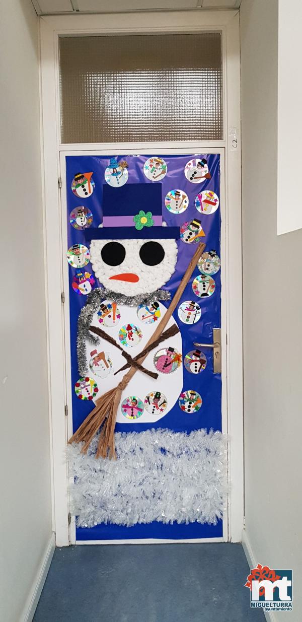 Puertas navideñas en el Colegio Clara Campoamor - diciembre 2018-Fuente imagen Area Comunicacion Ayuntamiento Miguelturra-017