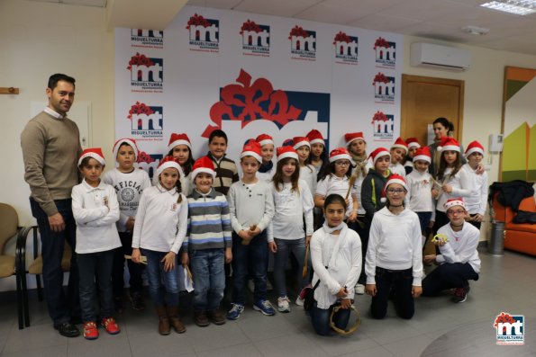 Colegio Merced en Radio Miguelturra Navidad 2015-fuente Area de Comunicación Municipal-004