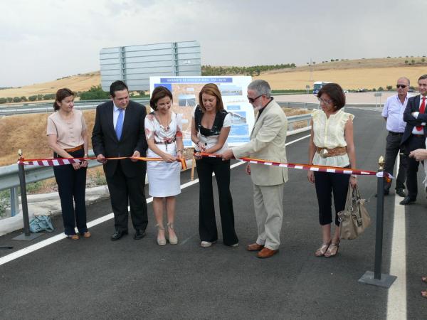 acto inauguracion nuevo tramo autovia-julio 2012-fuente Area Comunicacion Municipal-017