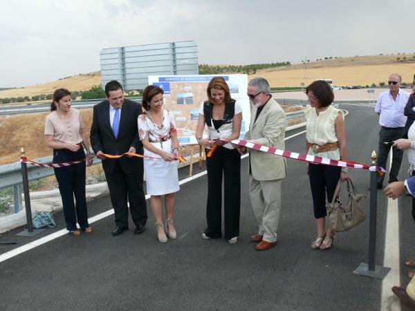 acto inauguracion nuevo tramo autovia-julio 2012-fuente Area Comunicacion Municipal-019