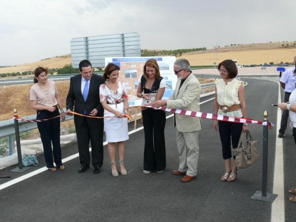 acto inauguracion nuevo tramo autovia-julio 2012-fuente Area Comunicacion Municipal-020