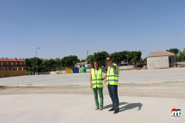 visita institucional a diversas obras en Miguelturrai-2015-08-06-fuente Area de Comunicación Municipal-019