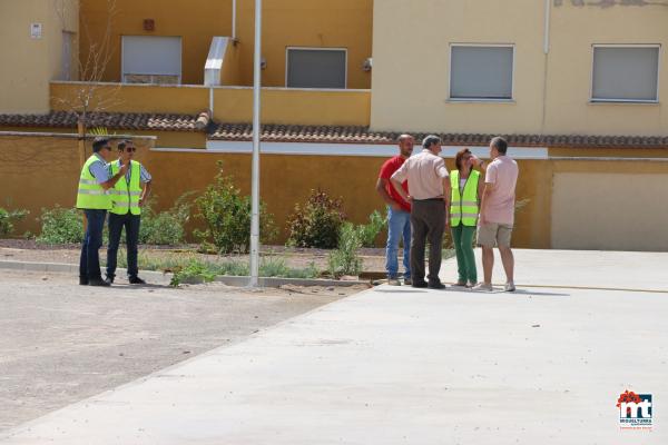 visita institucional a diversas obras en Miguelturrai-2015-08-06-fuente Area de Comunicación Municipal-032