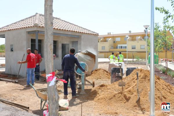 visita institucional a diversas obras en Miguelturrai-2015-08-06-fuente Area de Comunicación Municipal-043