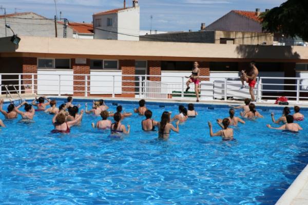 Actividades en la Piscina Municipal de Miguelturra-julio 2014-Fuente Area de Comunicacion Municipal-16