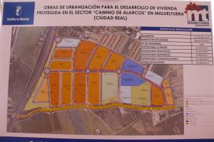 Primera Piedra de la A01