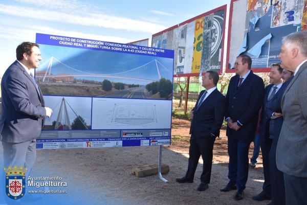 Primera piedra pasarla MIG-CR-2024-02-19-Fuente imagen Area Comunicación Ayuntamiento de Miguelturra-040