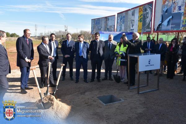 Primera piedra pasarla MIG-CR-2024-02-19-Fuente imagen Area Comunicación Ayuntamiento de Miguelturra-100