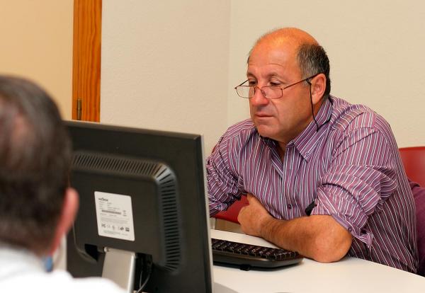 curso de informatica para Mayores del Centro de Internet-23-11-2011-fuente Javier Mohino-Centro Internet-012