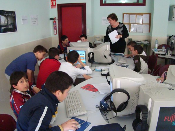 Talleres Día de Internet 2009 - CP Benito Pérez Galdós-20-4-2009- Fuente www.miguelturra.es - 51