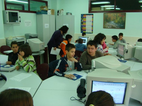 Talleres Día de Internet 2009 - CP Benito Perez Galdos-14-4-2009- Fuente www.miguelturra.es -40