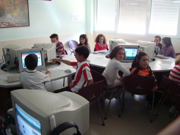 Talleres Día de Internet 2009 - CP Benito Pérez Galdós-20-4-2009- Fuente www.miguelturra.es - 34