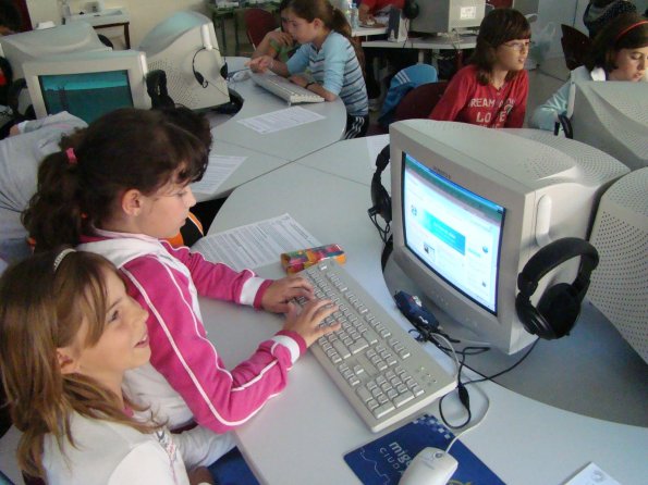 Talleres Día de Internet 2009 - CP Benito Pérez Galdós-20-4-2009- Fuente www.miguelturra.es - 73