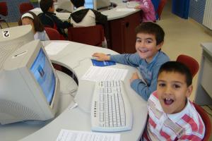 talleres colegios día internet 2009