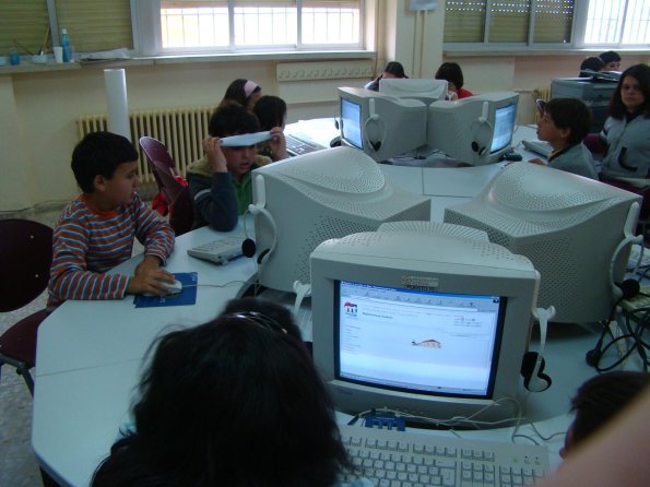 Talleres Día de Internet 2009 - CP El Pradillo-17-4-2009- Fuente www.miguelturra.es -15