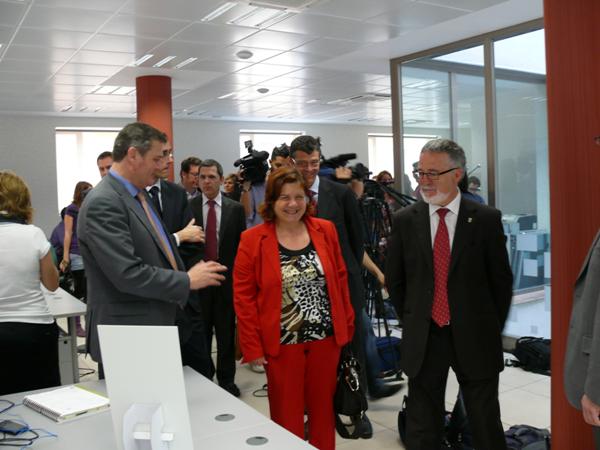 visita-consejera-industria-energia-y-medio-ambiente-29-04-2010-fuente-area-comunicacion-municipal-20-