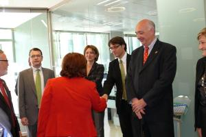 Visita Consejera Industria JCCM-abril 2010