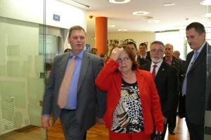 Visita Consejera Industria JCCM-abril 2010