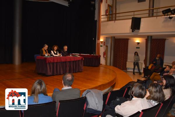 Presentación libro aula estudios-2022-12-02-Fuente imagen Área de Comunicación Ayuntamiento Miguelturra-021