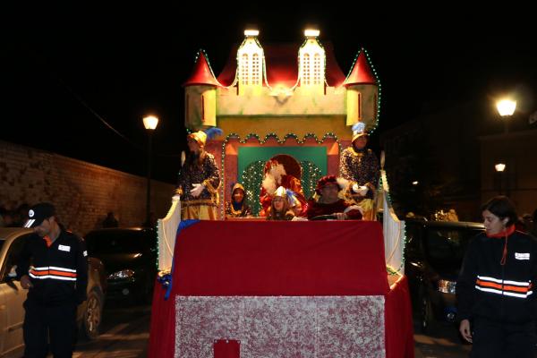 Cabalgata de los Reyes Magos por Miguelturra-enero 2015-fuente Area Comunicacion Municipal-23