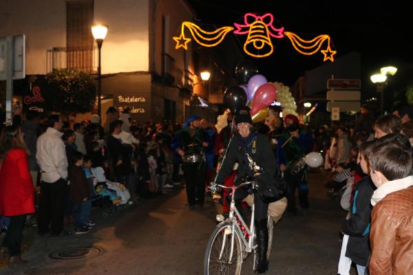 Cabalgata de los Reyes Magos por Miguelturra-enero 2015-fuente Area Comunicacion Municipal-41