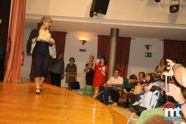 Desfile Universidad Popular curso corte y confeccion-mayo 2017-Fuente imagen Area Comunicacion Ayuntamiento Miguelturra-074