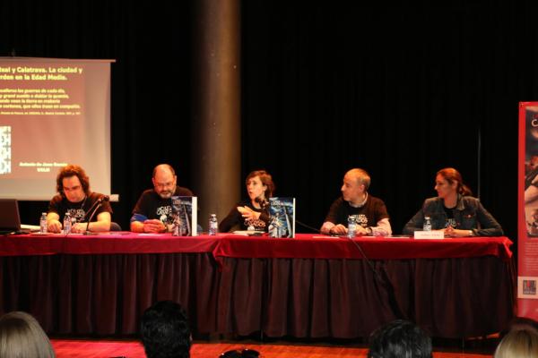 Presentacion del Libro Comic La Cruz de los Casados-2015-03-13-fuente Area Comunicacion Municipal-24