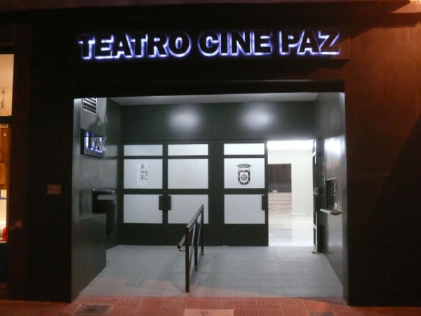 Inauguracion Cine Paz-11 y 12-12-2010-fuente Area Comunicacion Municipal-011