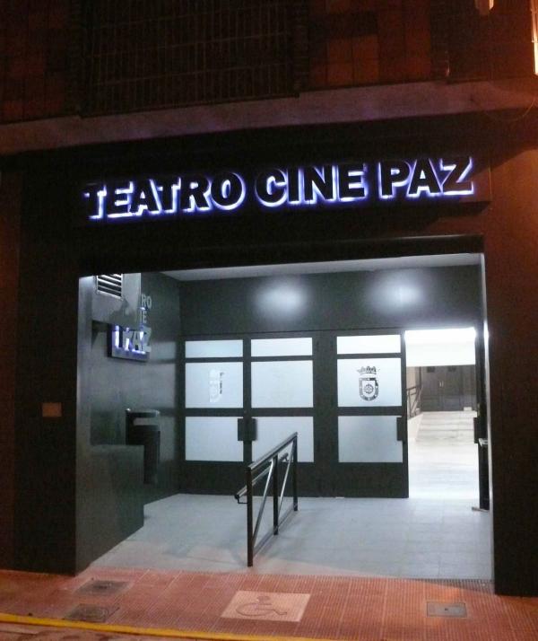 Inauguracion del Teatro Cine Paz-diciembre 2010-4-fuente area de comunicacion municipal